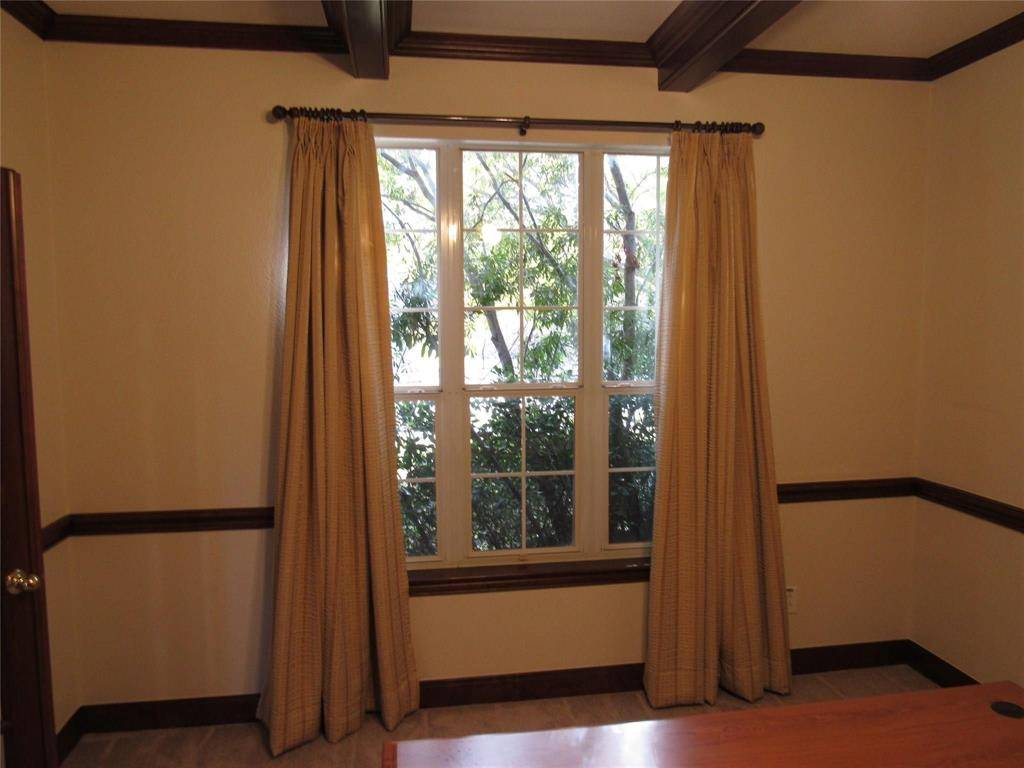 1023 Candlewood Trail, Irving, TX 75063