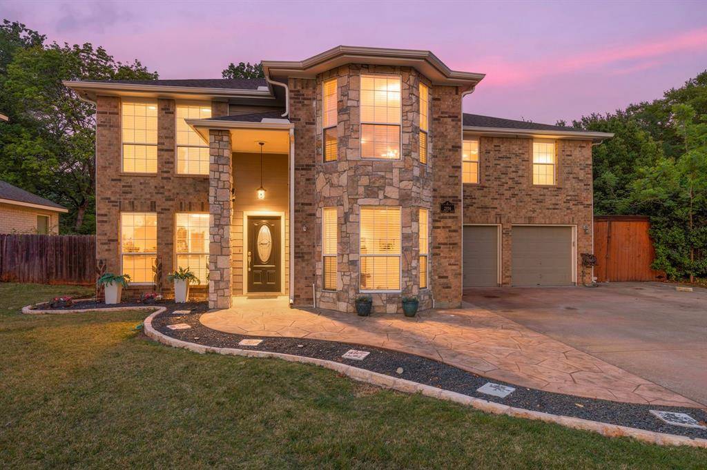 2704 Ridgemere Drive, Flower Mound, TX 75028