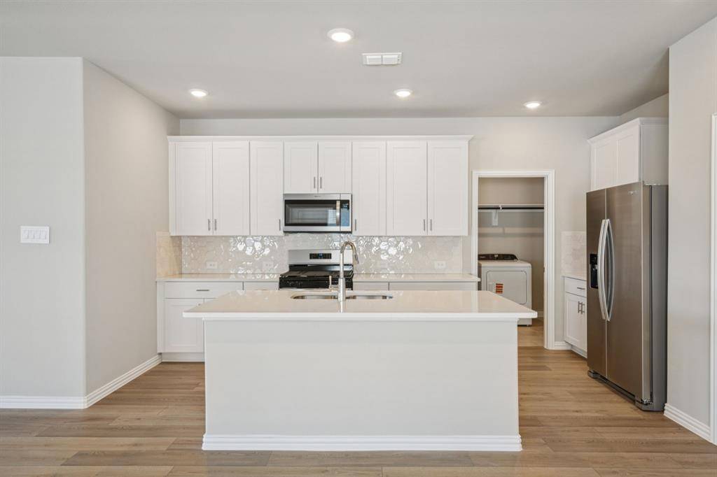 1414 Bridgestone Drive, Princeton, TX 75071