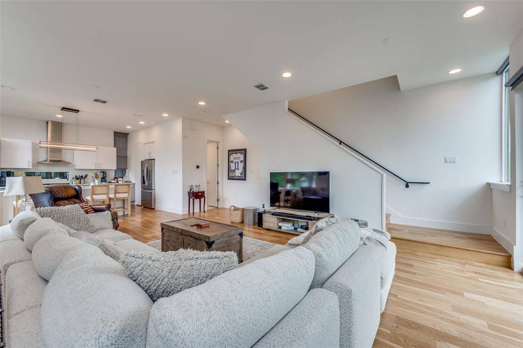 1916 Annex Avenue, Dallas, TX 75204