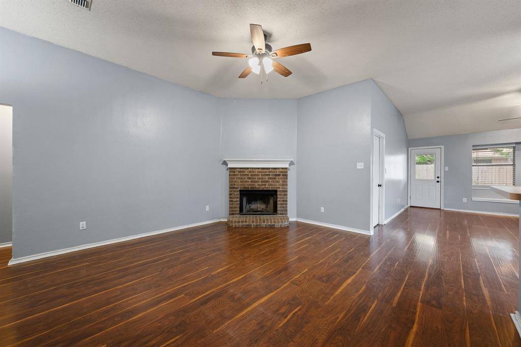 304 Odell Street, Cleburne, TX 76033