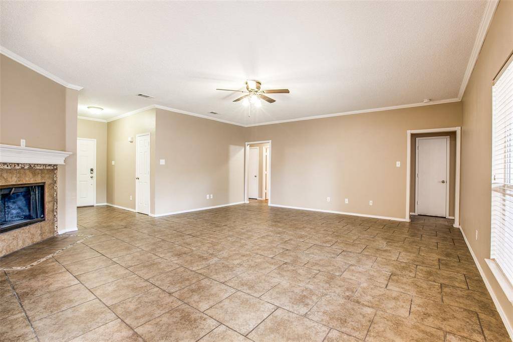 14 Enchanted Court, Mansfield, TX 76063