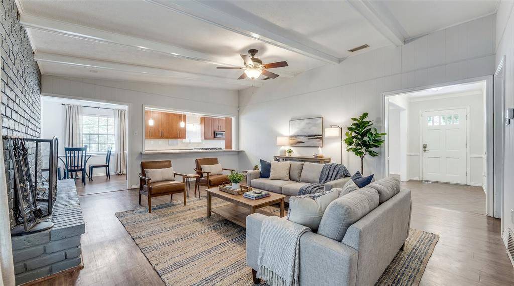 3227 Rolling Knoll Drive, Farmers Branch, TX 75234