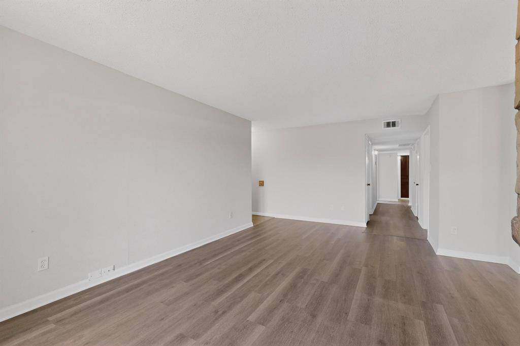 8560 Park Lane #133, Dallas, TX 75231