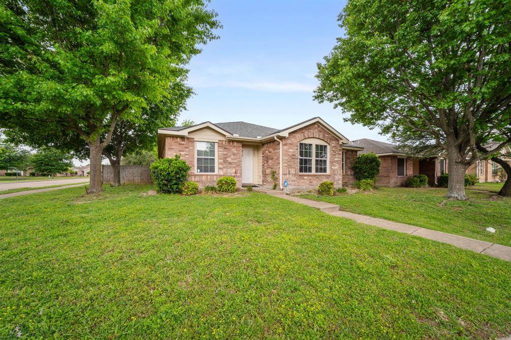2929 Mccormick Drive, Lancaster, TX 75134