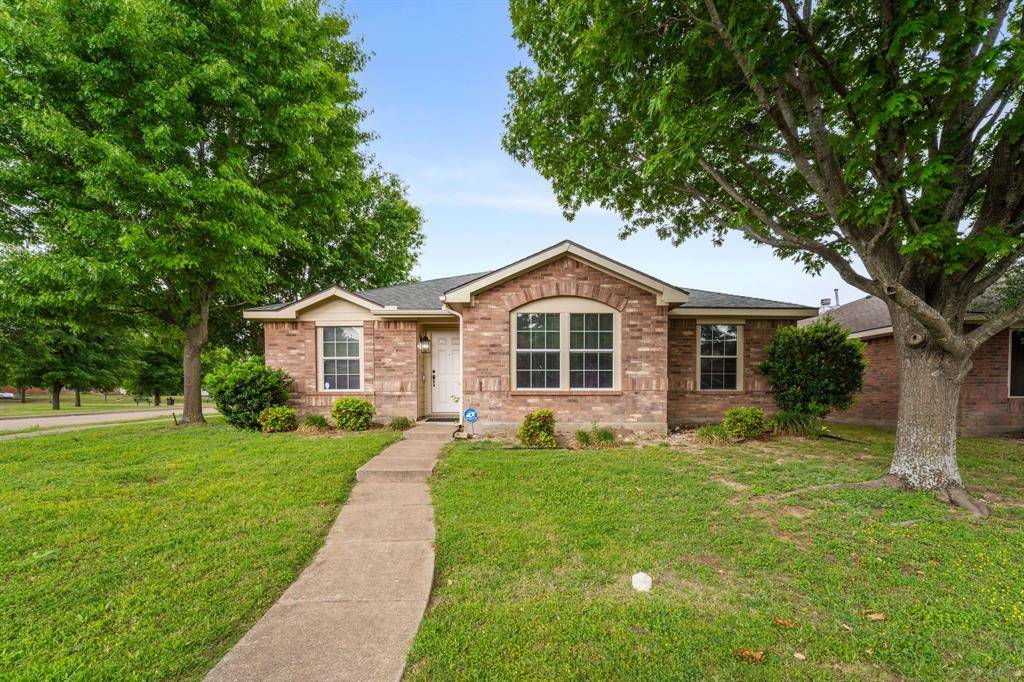 2929 Mccormick Drive, Lancaster, TX 75134