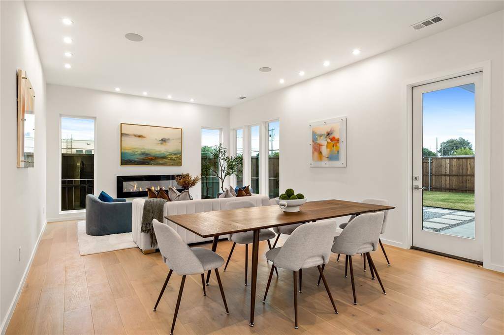 828 McBroom Street, Dallas, TX 75212