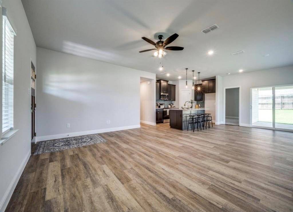 4200 Baccarat Lane, Sanger, TX 76266