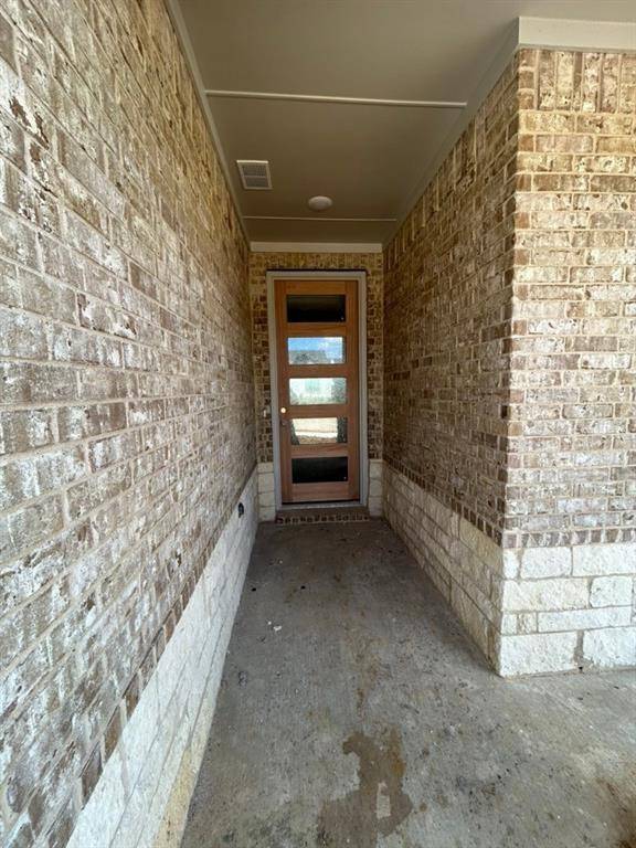 3514 Helena Street, Gainesville, TX 76240