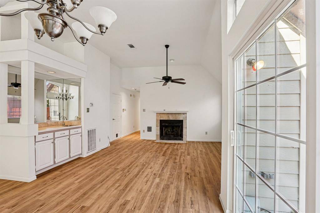 401 Dakota Trail, Irving, TX 75063