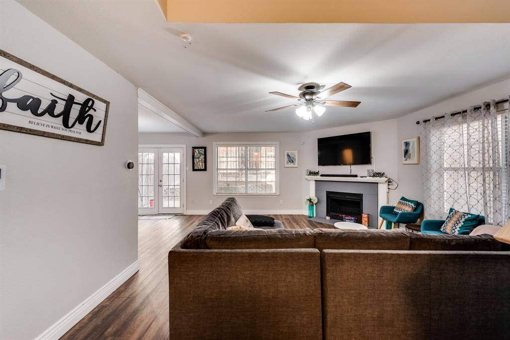 4027 Southern Charm Court, Arlington, TX 76016