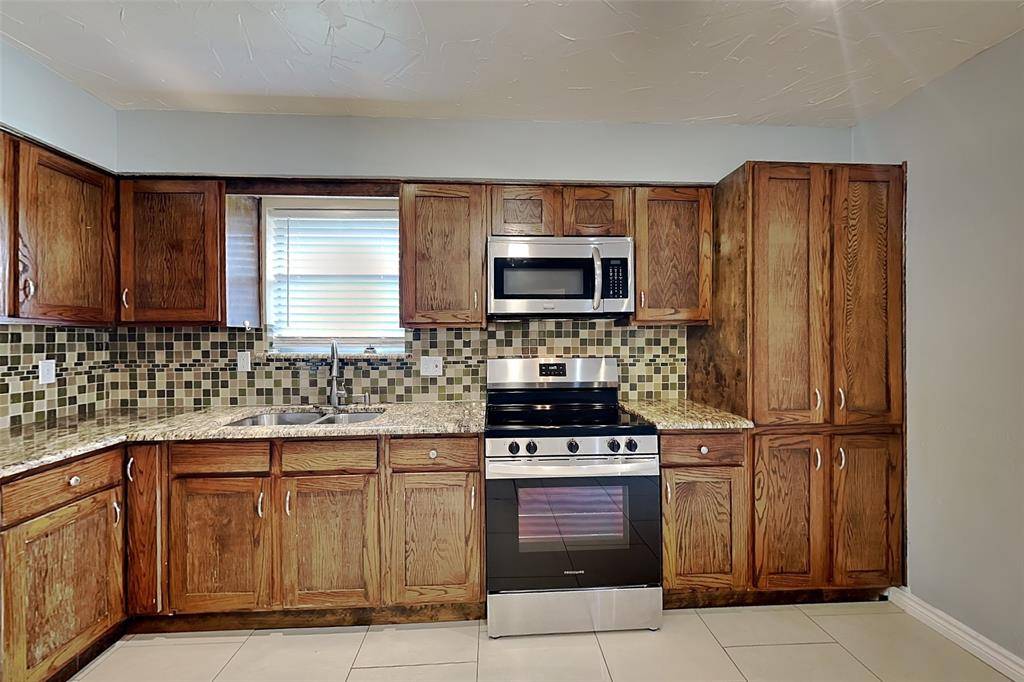 3308 Lynbrook Drive, Plano, TX 75075