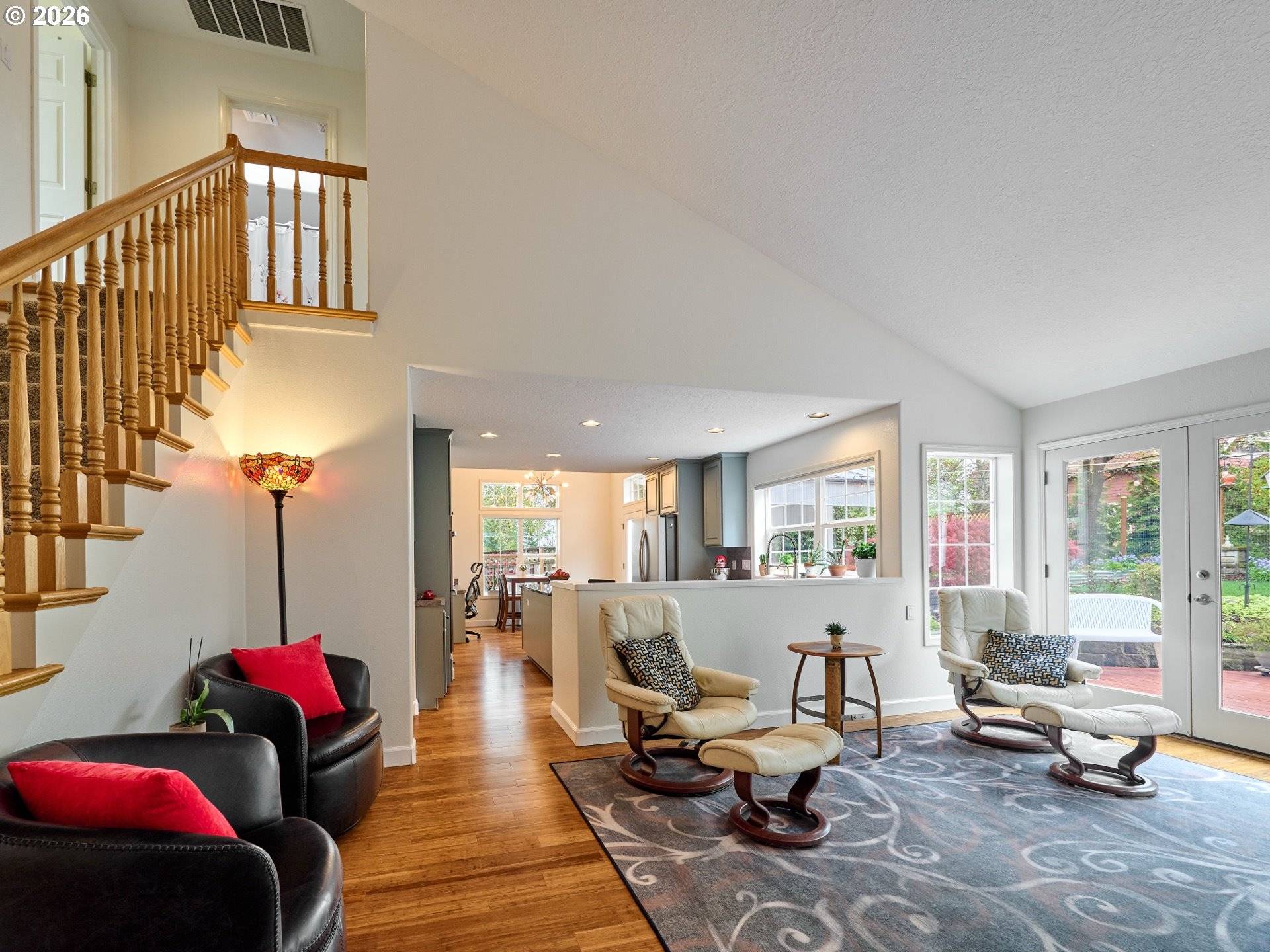 219 AMES CT, Silverton, OR 97381