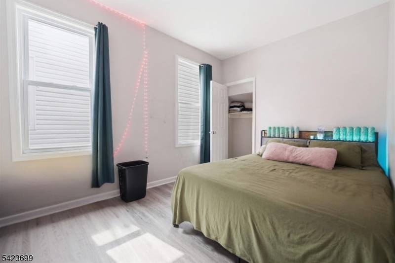 647 S 19Th St, Newark City, NJ 07103