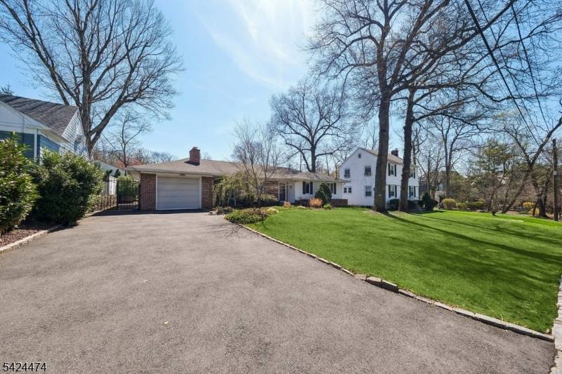 40 Birchwood Ave, West Orange Twp., NJ 07052