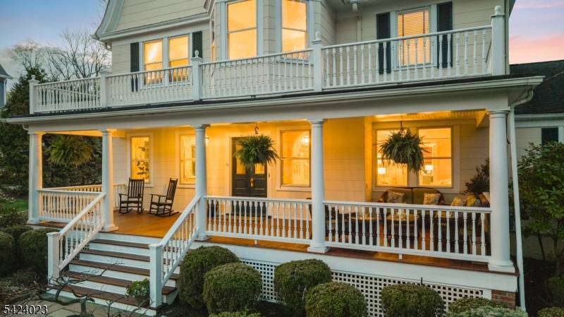 39 Oak Ridge Ave, Summit City, NJ 07901