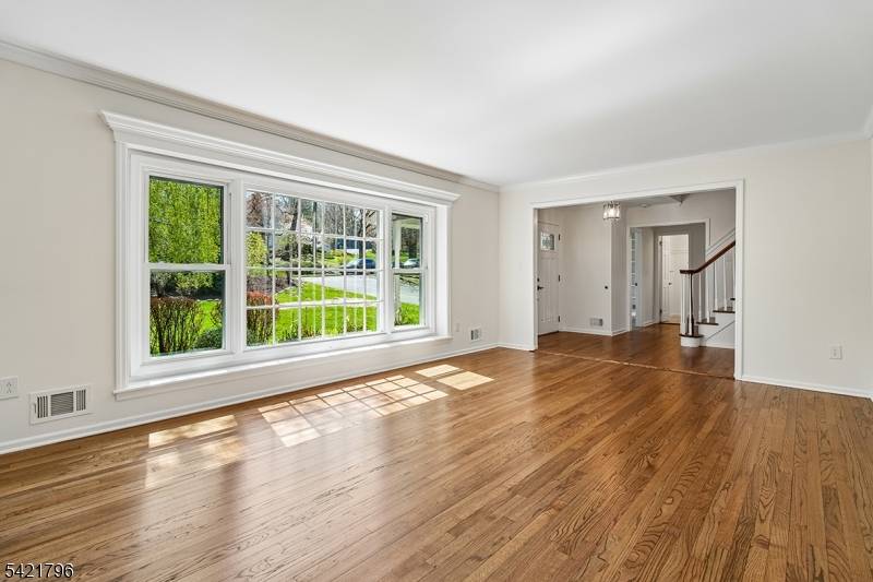 236 Spring Ridge Dr, Berkeley Heights Twp., NJ 07922