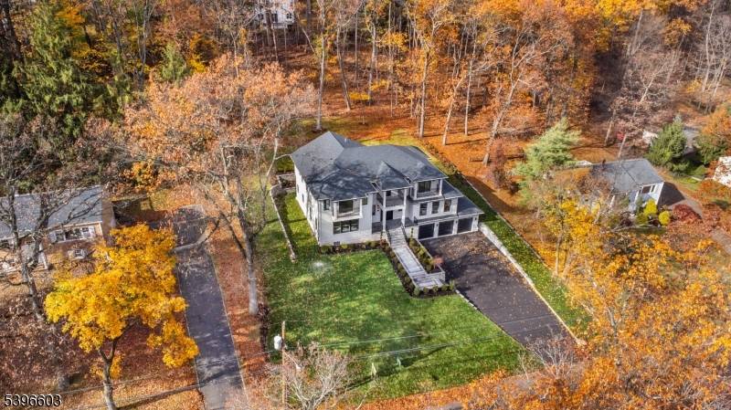 24 Cliffside Dr, Livingston Twp., NJ 07039