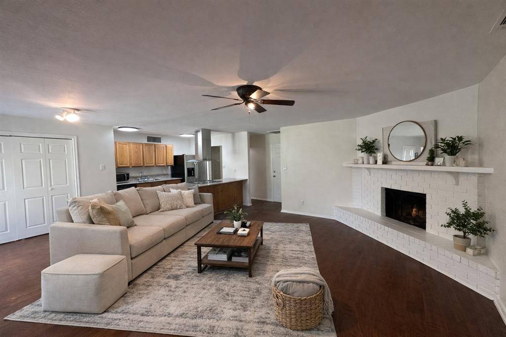 504 Woodcrest Way, Forney, TX 75126