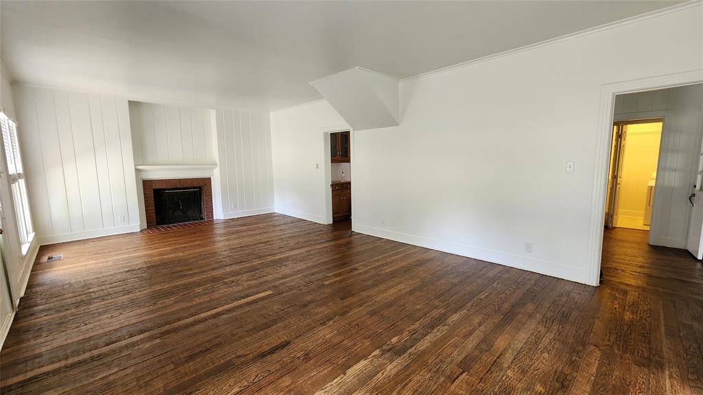 1824 Willowwood Street, Denton, TX 76205