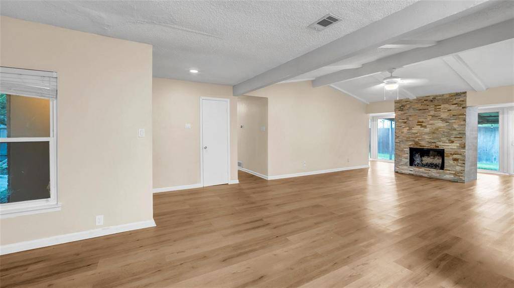 908 Firestone Lane, Richardson, TX 75080