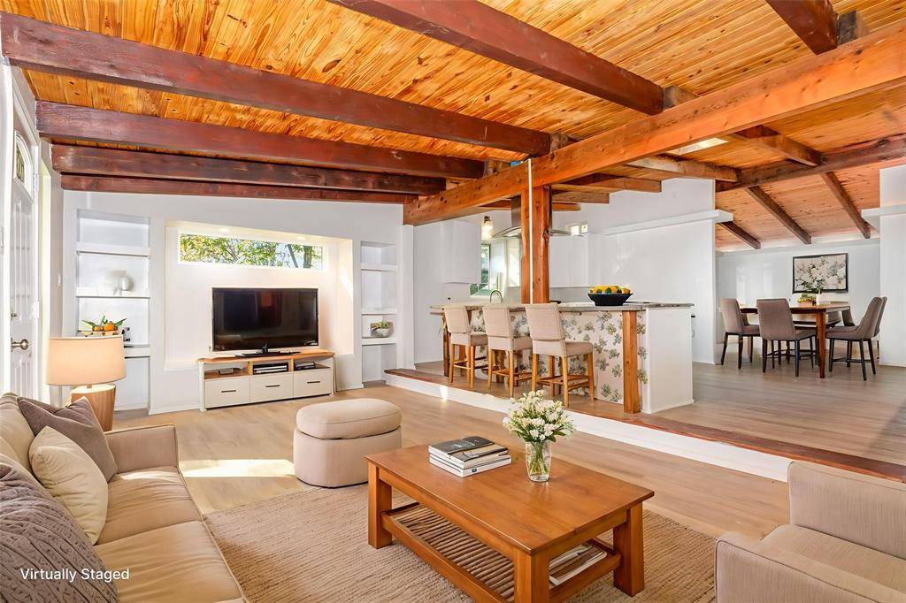 1912 S Harvard Street, Irving, TX 75061