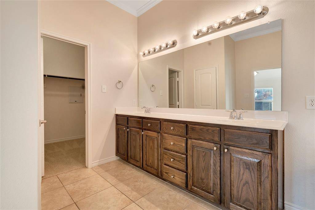 10417 Flat Creek Trail, Mckinney, TX 75072