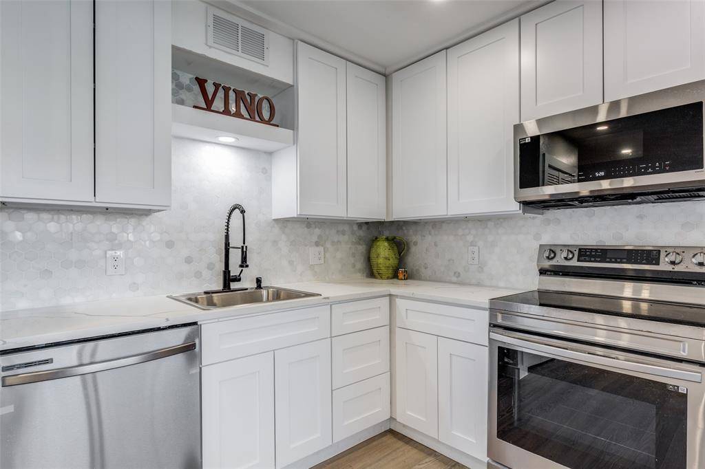 5335 Bent Tree Forest Drive #160, Dallas, TX 75248