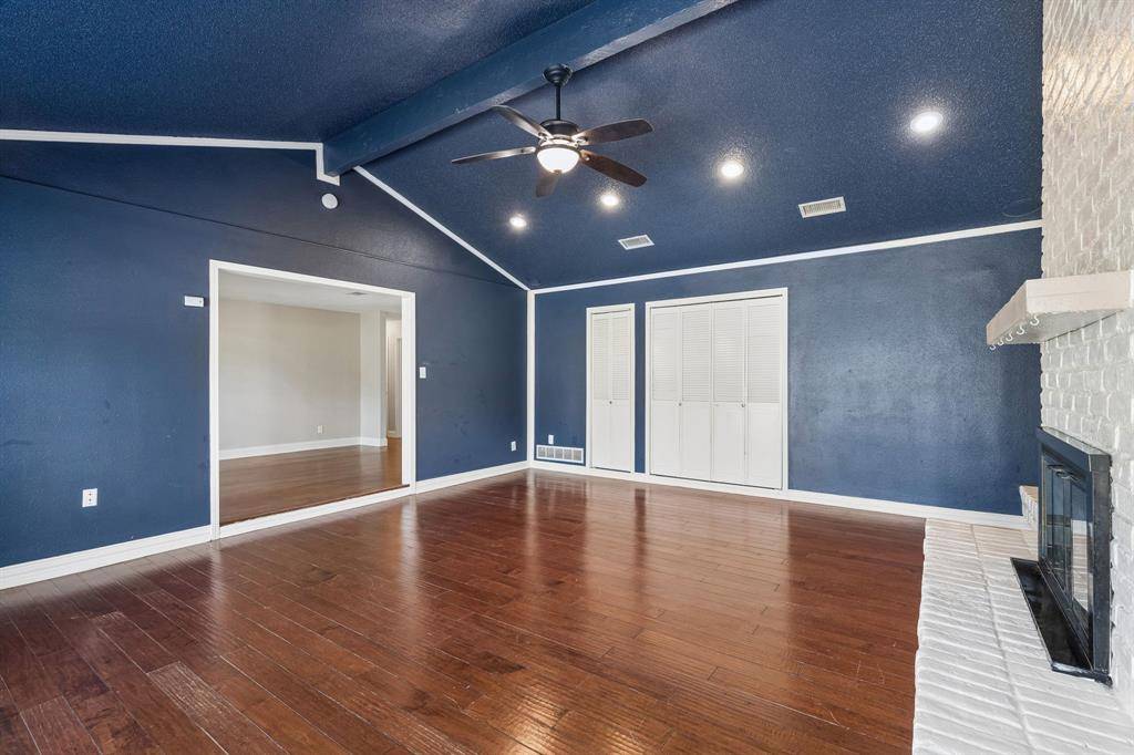 2016 Meadow Lark, Irving, TX 75060