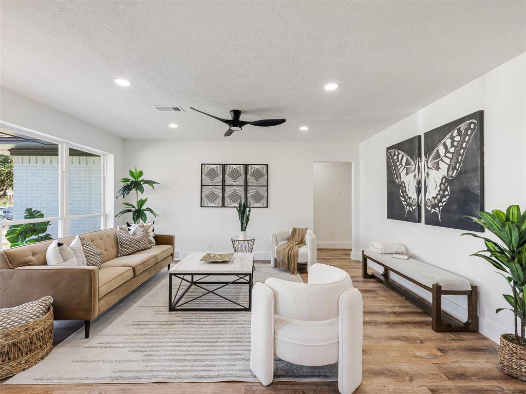 9011 Liptonshire Drive, Dallas, TX 75238