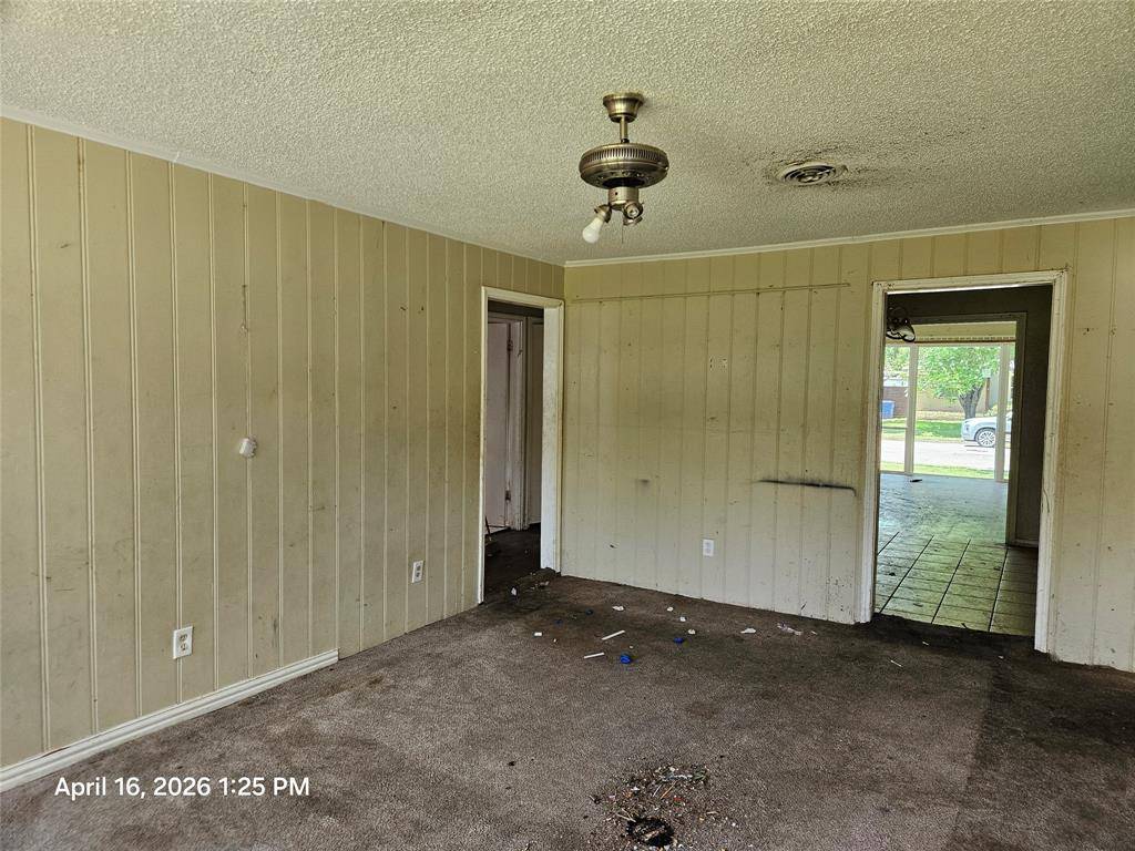 2324 Prichard Lane, Dallas, TX 75227