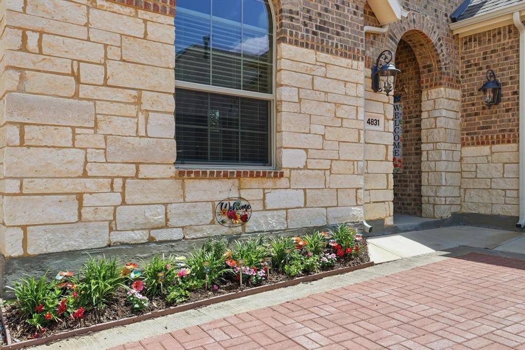4831 Forest Crest Parkway, Arlington, TX 76005
