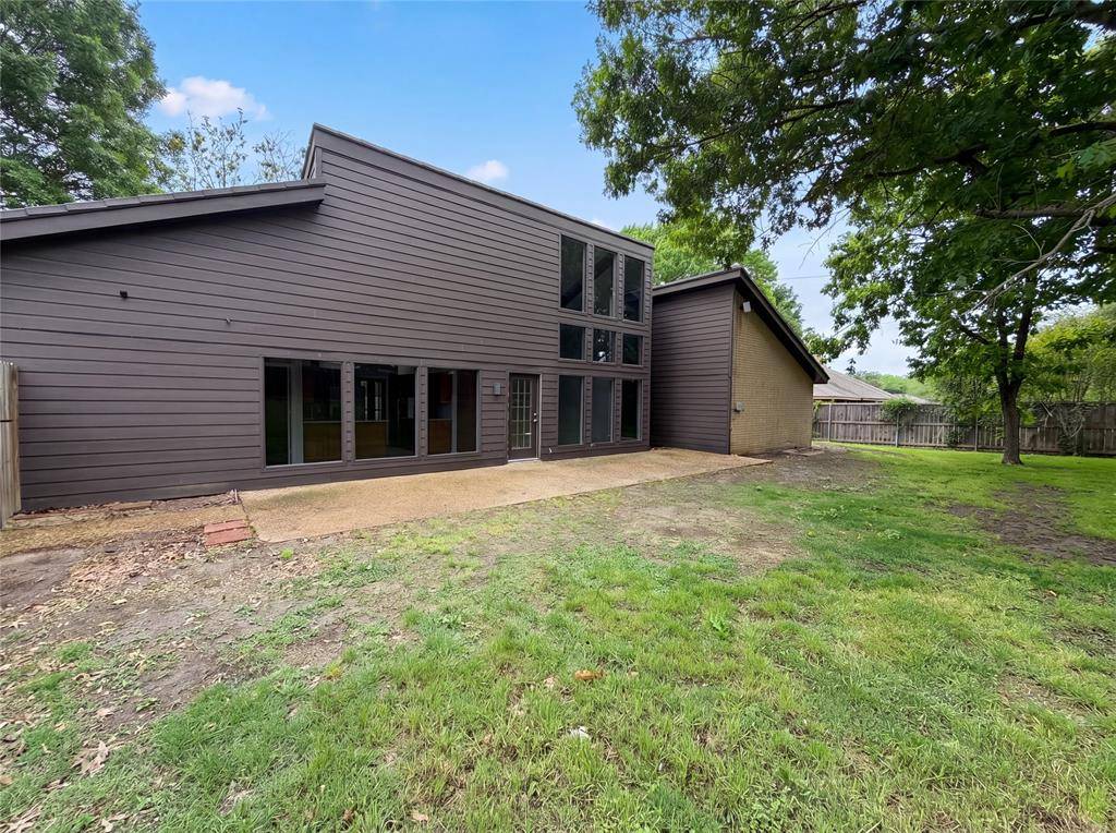 919 Rock Canyon Drive, Duncanville, TX 75137