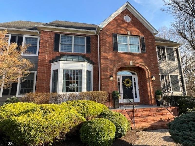 2 Fieldcrest Rd, Chester Twp., NJ 07930