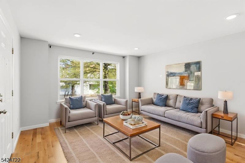 262 2Nd Ave, Newark City, NJ 07107