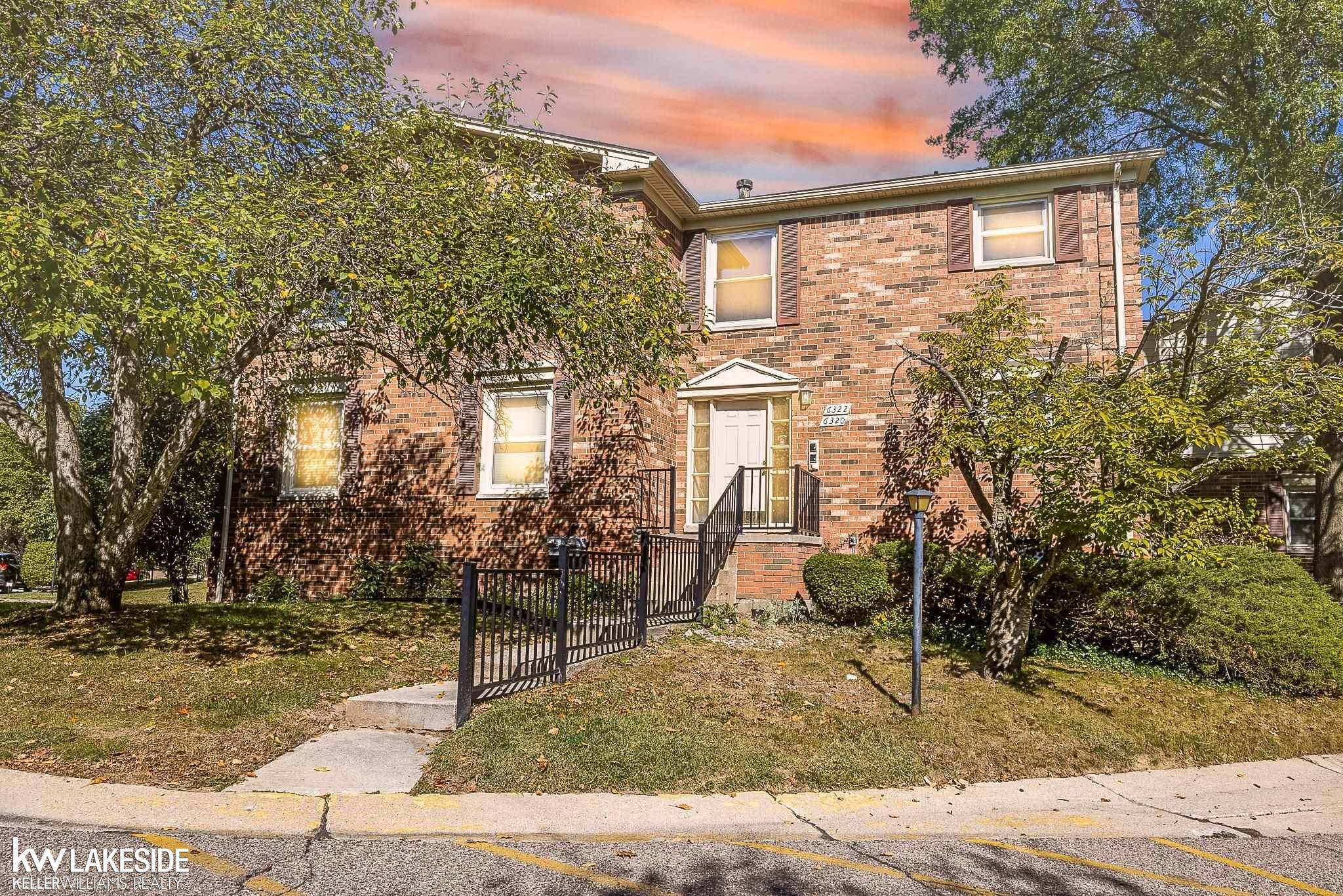 6322 Pepper Hill ST, West Bloomfield Twp, MI 48322