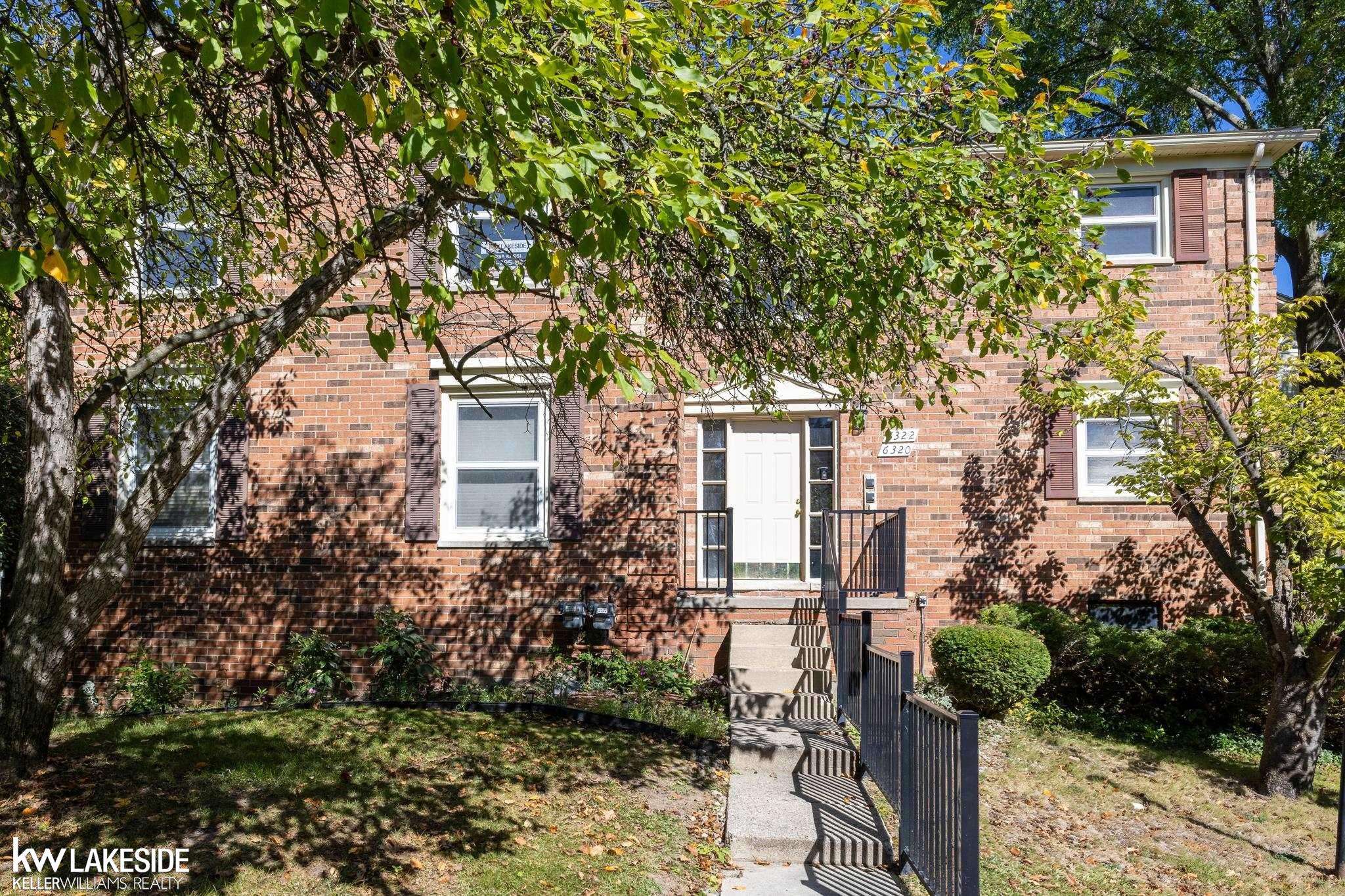 6322 Pepper Hill ST, West Bloomfield Twp, MI 48322