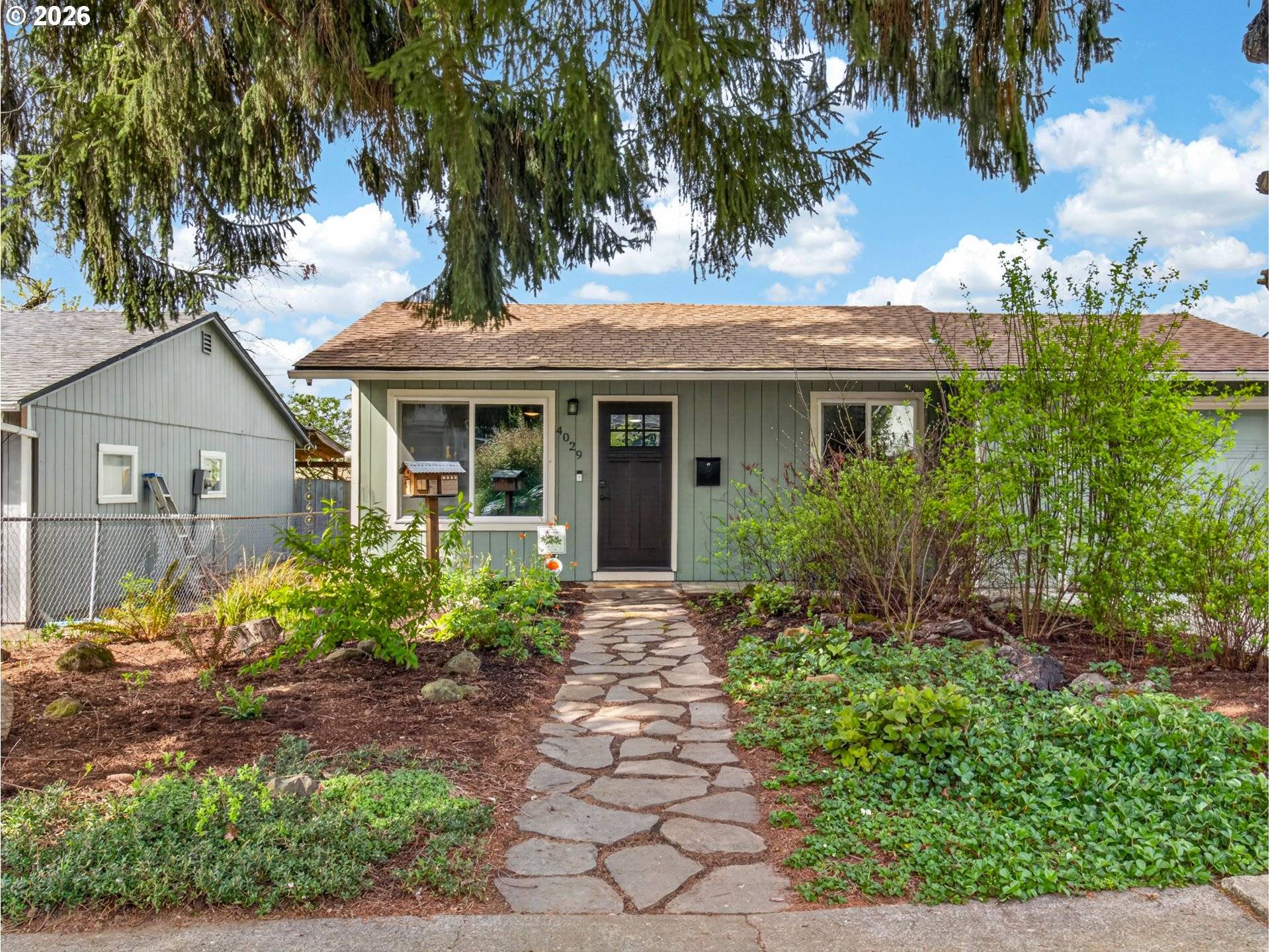 4029 N ATTU ST, Portland, OR 97203