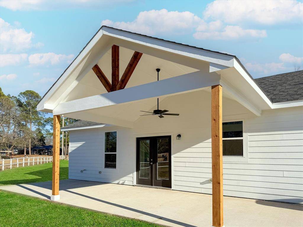 695 Ravine Street, Emory, TX 75440