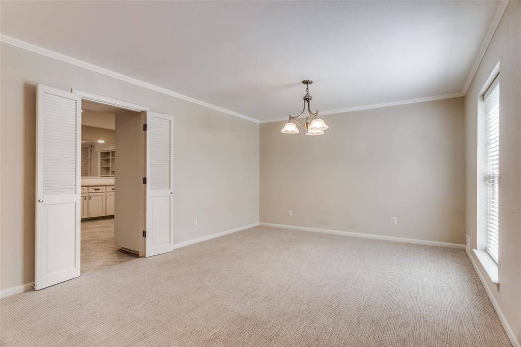 5120 Lovell Avenue, Fort Worth, TX 76107