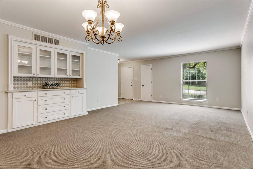 5116 Lovell Avenue, Fort Worth, TX 76107