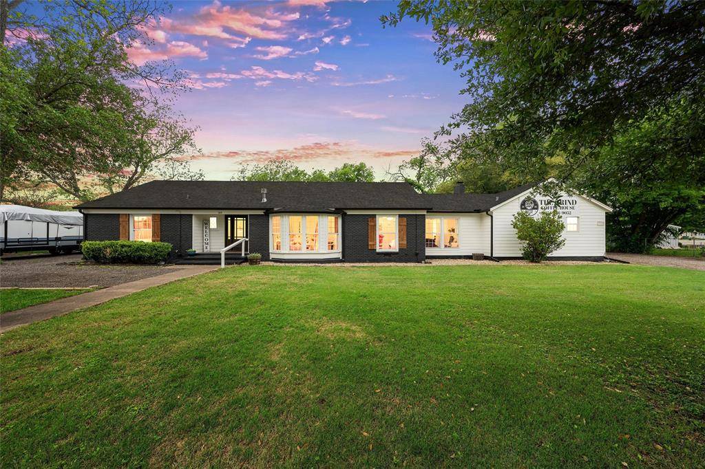 315 S Avenue G, Clifton, TX 76634