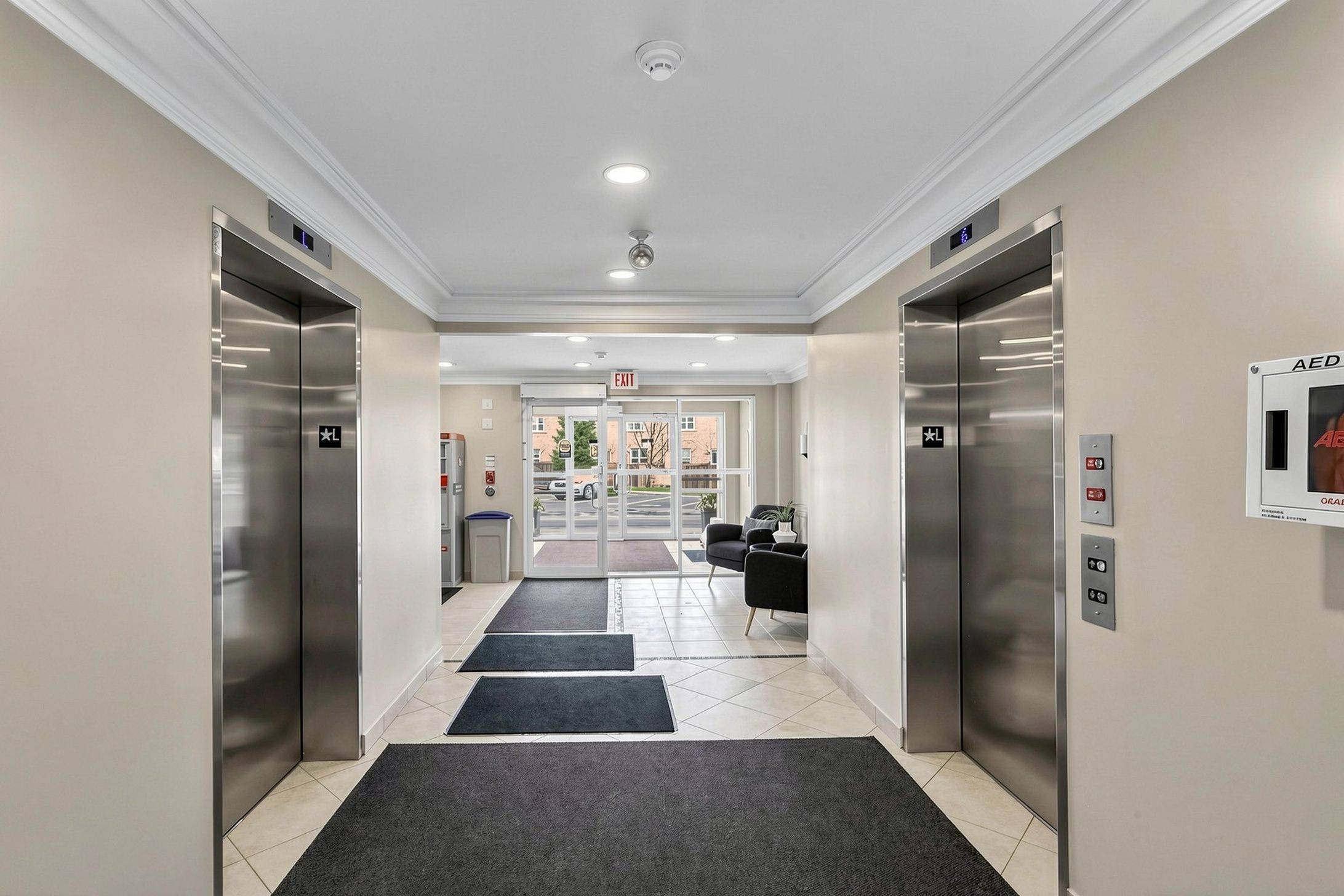 1379 Costigan RD #108, Milton, ON L9T 2K6