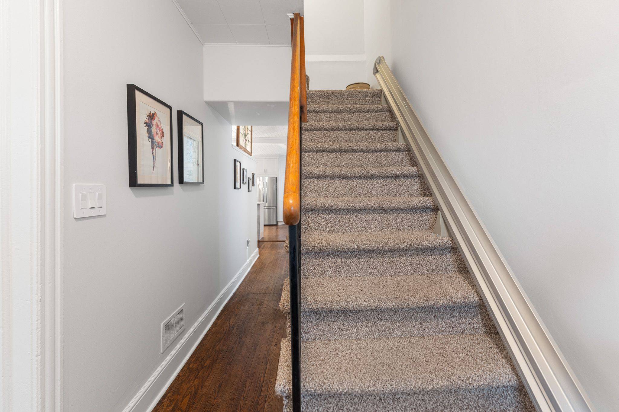 124 John ST, Gananoque, ON K7G 1A5