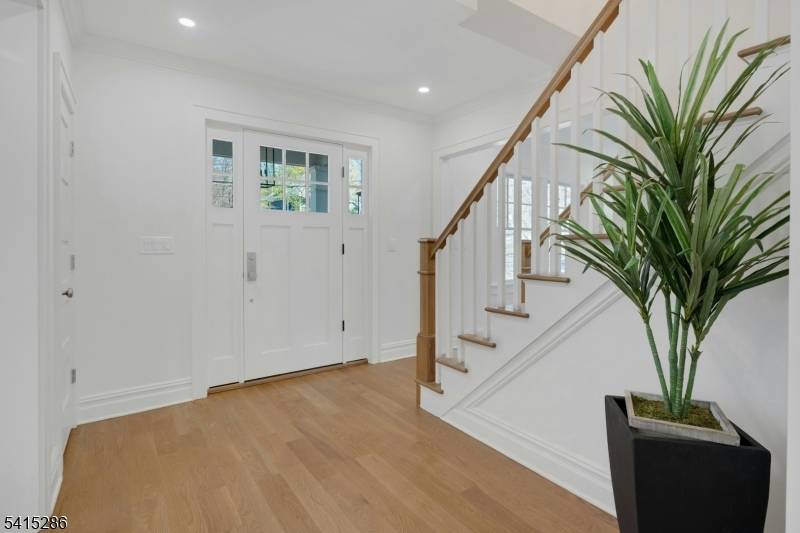 76 Woodland Ave, Summit City, NJ 07901