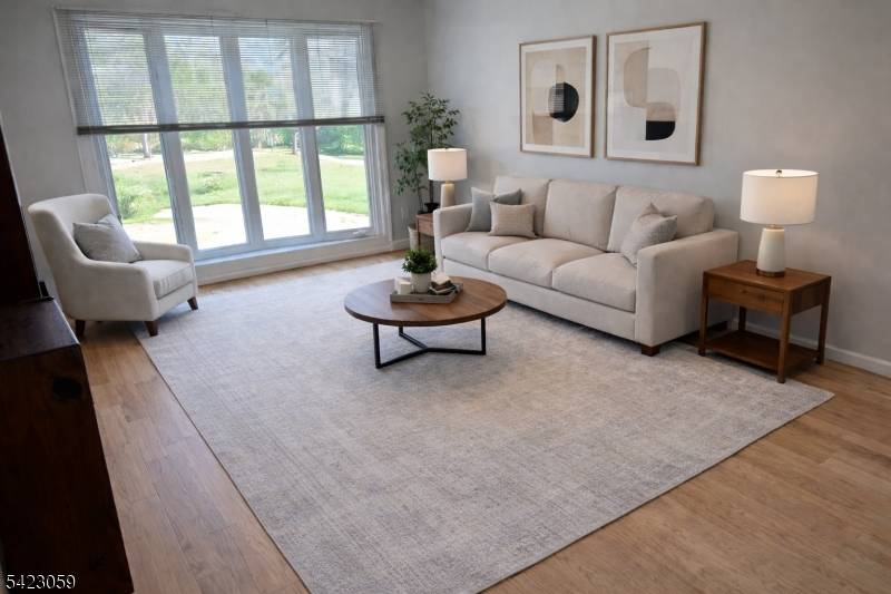 3 Spalding Dr, Livingston Twp., NJ 07039