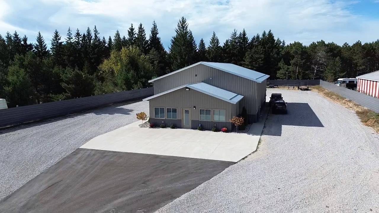 7107 Rapid City Road NW, Clearwater Twp, MI 49676