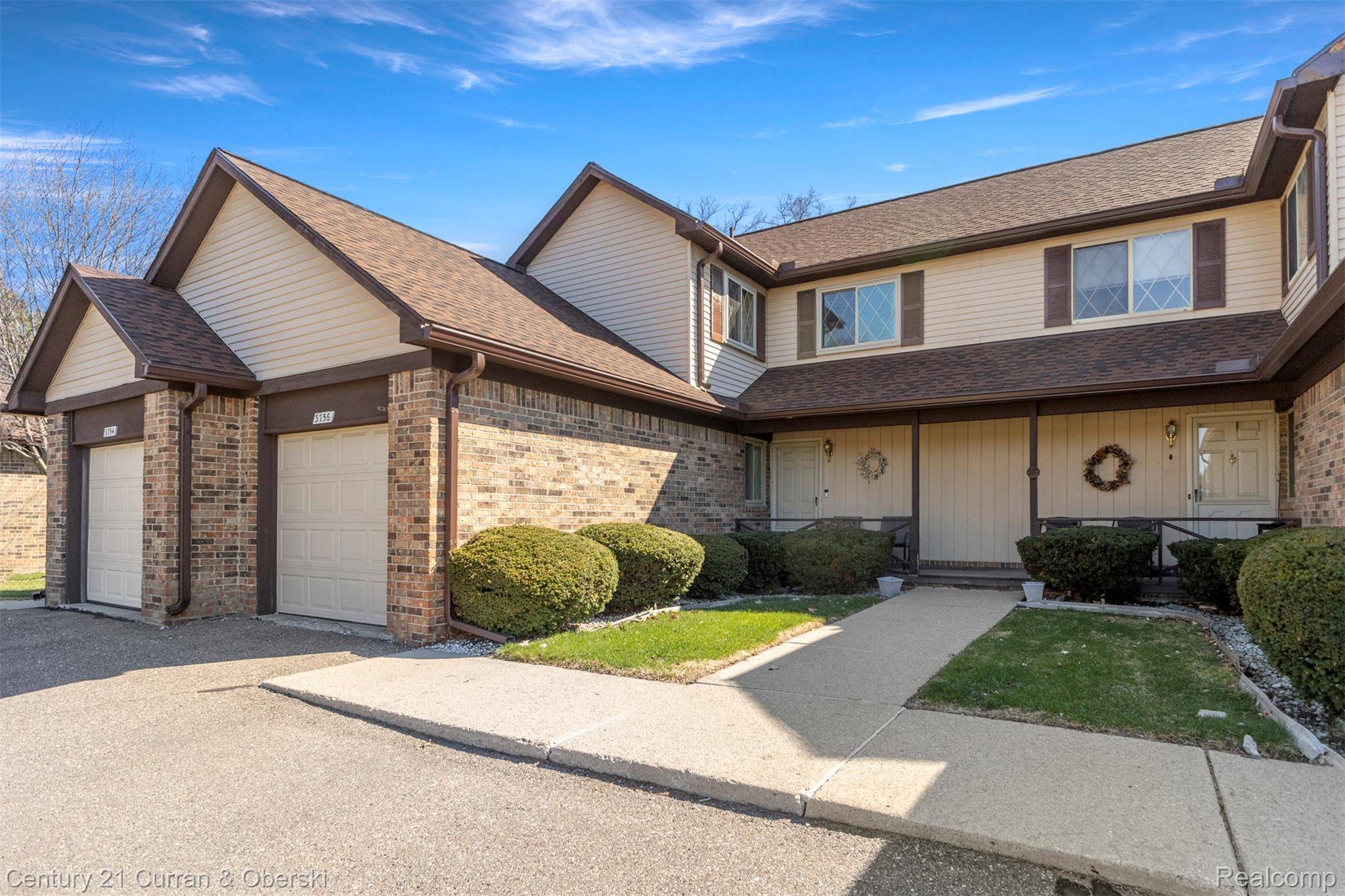 3756 Heritage Pkwy, Dearborn, MI 48124