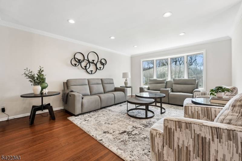 56 Cedar Green Ln, Berkeley Heights Twp., NJ 07922