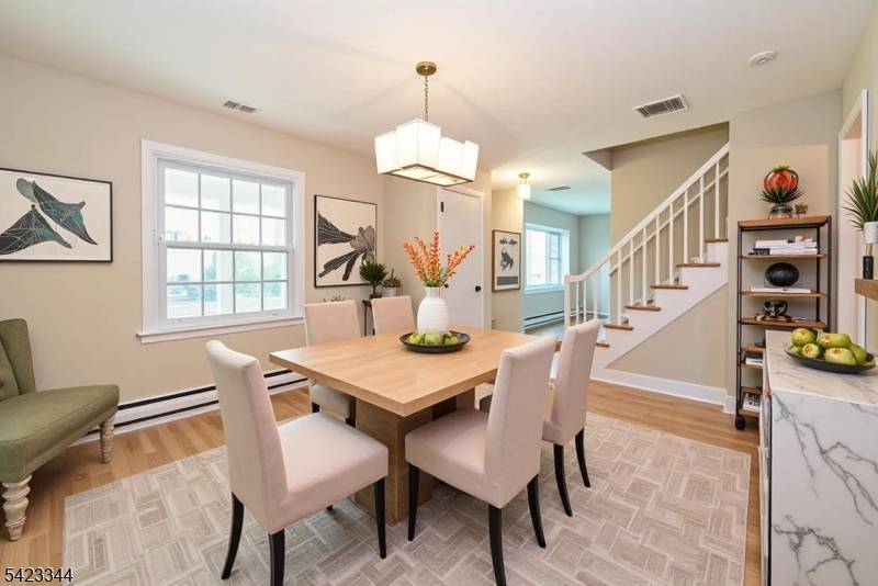 89 Sykes Ave, Livingston Twp., NJ 07039